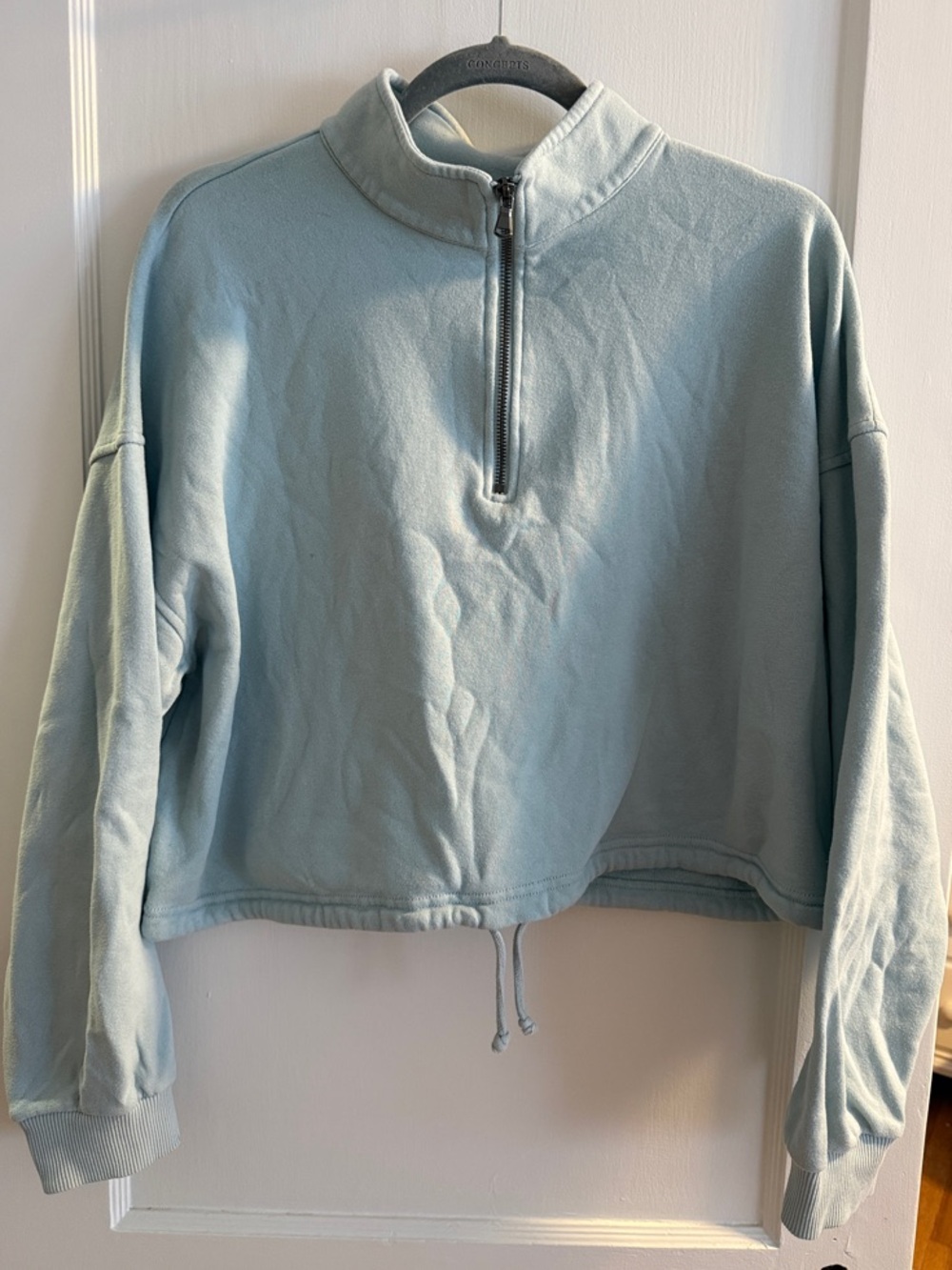 American Eagle Outfitters Pale Blue Half-Zip Cropped Sweatshirt